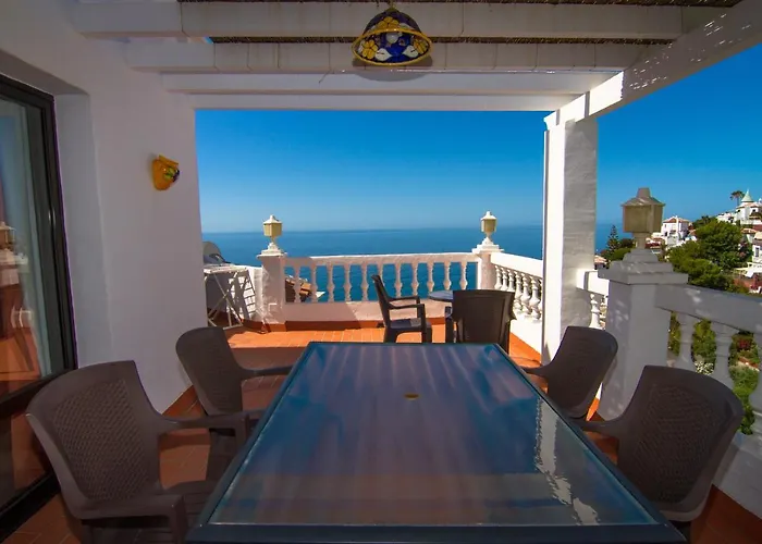 Ladera Pasillo Andaluz بيت للعطل نيرخا